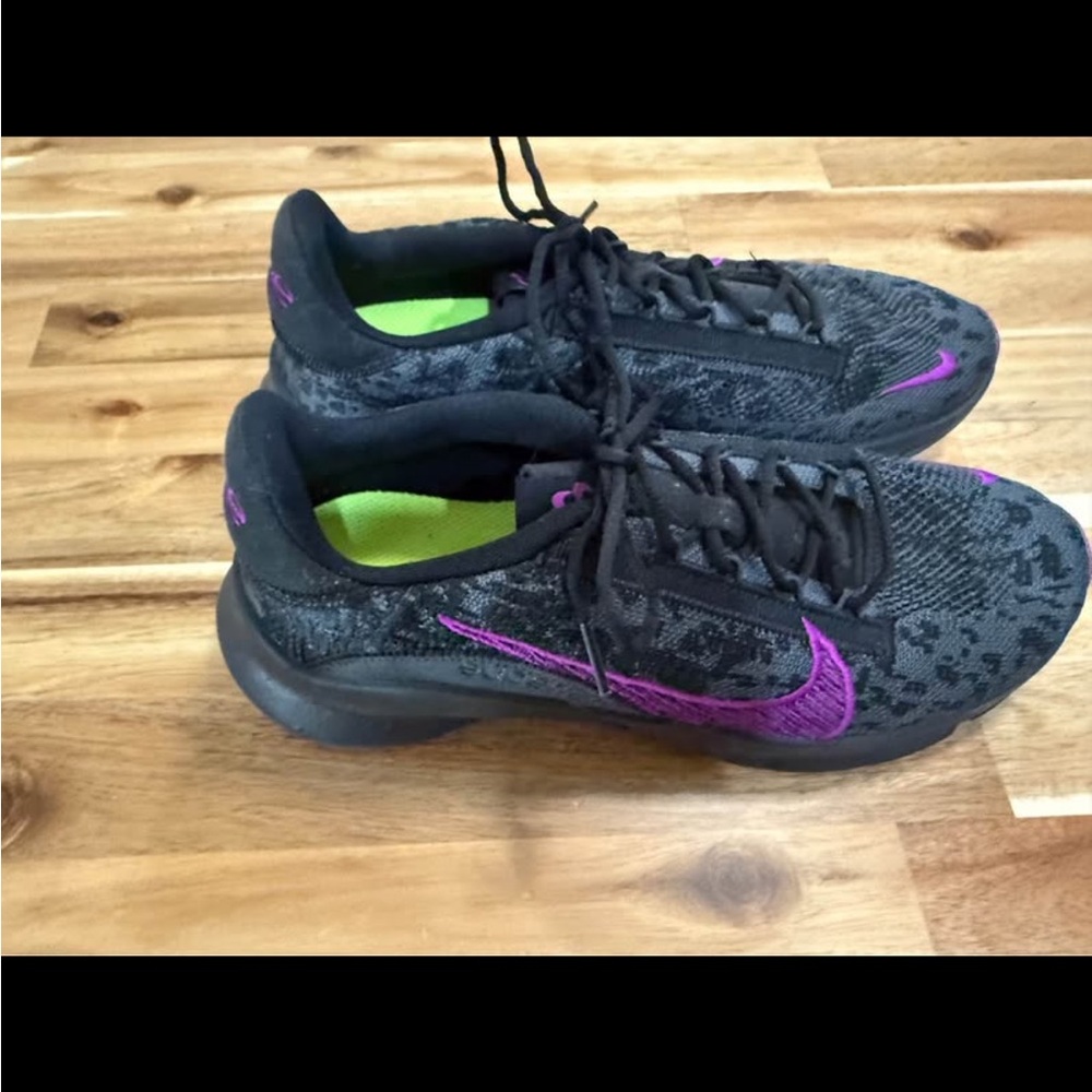 Nike women’s shoes size 10.5